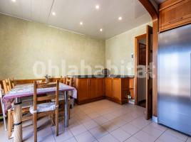 Houses (terraced house), 316 m², near bus and train, Calle dels Sentmenat