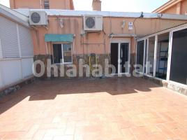 Attic, 105 m², near bus and train, Artigas