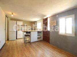 Casa (unifamiliar aislada), 52.03 m², cerca de bus y tren