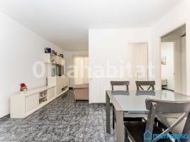 Flat, 73 m², near bus and train