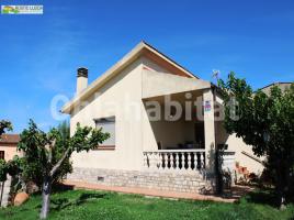 Houses (detached house), 119 m², near bus and train, almost new