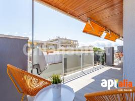 Piso, 80 m², cerca de bus y tren