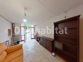 Houses (country house), 111 m², near bus and train