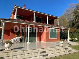  (unifamiliar aïllada), 478 m², près de bus et de train