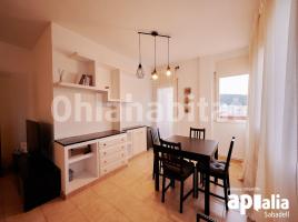Piso, 136 m², cerca de bus y tren