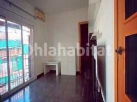 Flat, 53 m², near bus and train