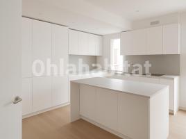 Flat, 199 m², near bus and train