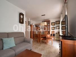 Piso, 101 m², cerca de bus y tren