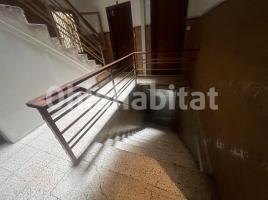 Piso, 61 m², cerca de bus y tren