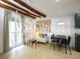 Piso, 43 m², cerca bus y metro