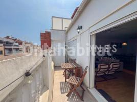 Alquiler ático, 50 m², cerca bus y metro
