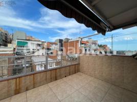 Àtic, 70 m², près de bus et de train