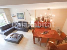 Casa (unifamiliar adosada), 206 m²