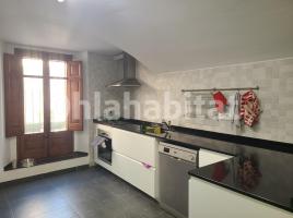 Casa (unifamiliar aïllada), 156 m², prop de bus i tren, Cistella