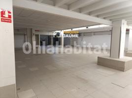 Local comercial, 630 m², Zona