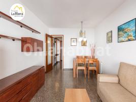 Piso, 68 m², cerca de bus y tren