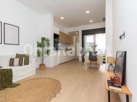 New home - Flat in, 84 m², near bus and train