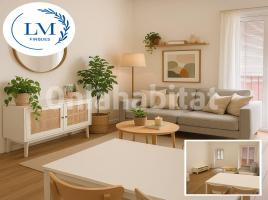 Flat, 90 m², near bus and train
