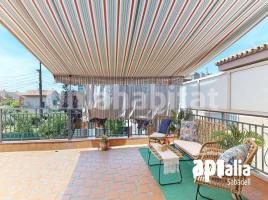  (unifamiliar aïllada), 226 m², Zona