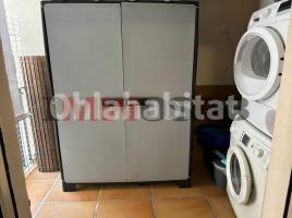 Apartament, 75 m²