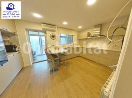 Casa (unifamiliar adossada), 230 m², prop de bus i tren, Calle del Carrilet