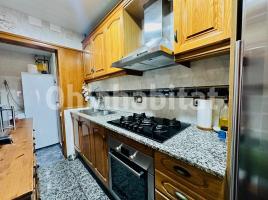 Piso, 57 m², cerca de bus y tren