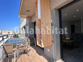 Flat, 92 m², near bus and train