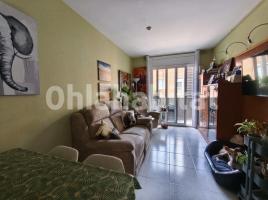 Pis, 62 m², prop de bus i tren