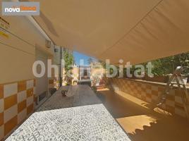 Casa (unifamiliar adosada), 255 m²