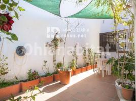 Casa (unifamiliar adossada), 140 m², Zona