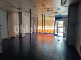For rent business premises, 99 m², near bus and train, Calle d'Antoni Mampel