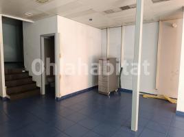 For rent business premises, 99 m², near bus and train, Calle d'Antoni Mampel