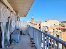 Pis, 100 m², près de bus et de train, Calle Ferrer i Busquets