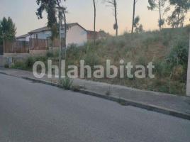 , 976 m²