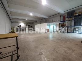 Nau industrial, 880 m²