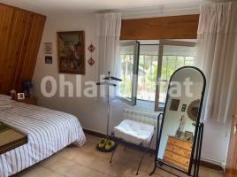 Casa (xalet / torre), 180 m²