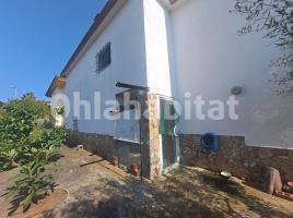 Casa (xalet / torre), 235 m²