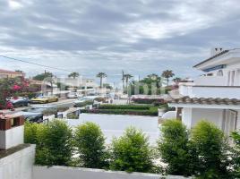 Houses (terraced house), 130 m², Calle Acàcies