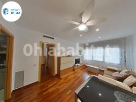 Pis, 63 m², prop de bus i tren, seminou