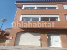  (unifamiliar adossada), 220 m², Calle Josep Serra i Dalmau