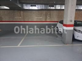 For rent parking, 13 m², Calle de Jacint Verdaguer, 145
