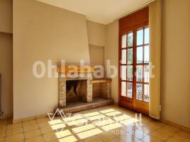 Flat, 103 m², near bus and train