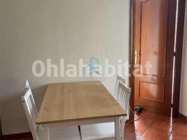 Piso, 109 m², cerca de bus y tren, Calle de Miró