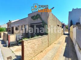 Local comercial, 151 m², prop de bus i tren, seminou, Calle de Jordi Carulla i Vila, 17