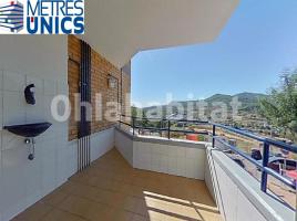 Piso, 112 m², Calle de la Garrotxa