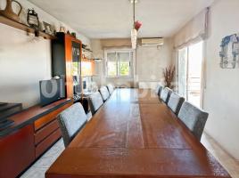 Houses (terraced house), 311 m², Zona