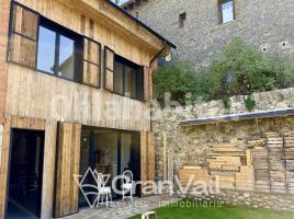  (unifamiliar adossada), 233 m², nouveau