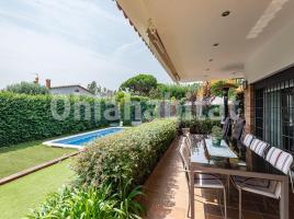  (unifamiliar aïllada), 251 m², Calle ROSERS