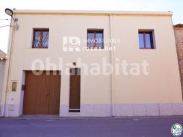 Casa (unifamiliar adossada), 280 m², Zona