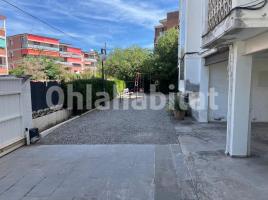 Apartament, 100 m², near bus and train